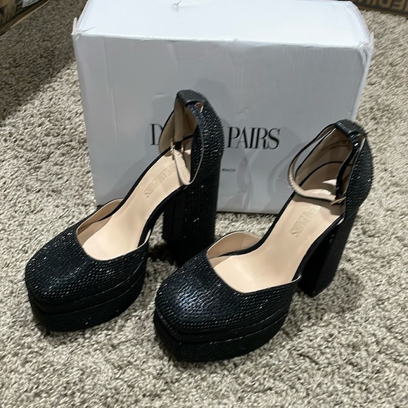 Dream Paris Bejewelled High Heel Grad Shoes Women’s 7 - Picture 2 of 7